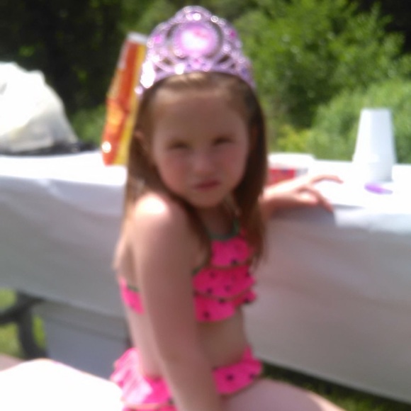 Meet your Posher, Billie - Picture 2 of 9